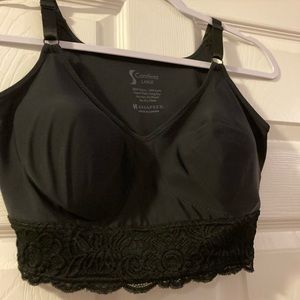 Shapeez wireless bra size large. Worn once. Smoke free home.
